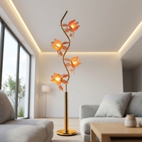 Lampe sur pied en verre de Murano rose moderne faite à la main avec base E26 et tige en métal doré, lumière LED pour la décoration du salon