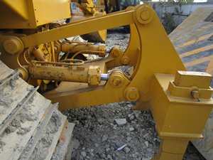 Bulldozer CAT D6R Usado, Caterpillar D6 D7 Original, Bulldozer Japonés D7R D7G D7H a Bajo Precio - Product Image 4