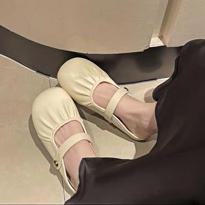 Pantoufles d'hiver personnalisées en gros, chaudes et douces, en peluche unie, pour l'intérieur - Product Image 4