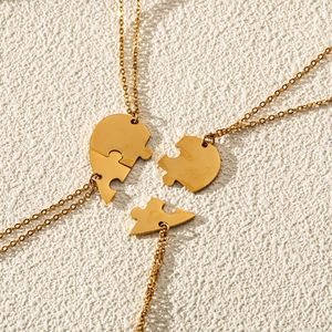 Set di Collane Puzzle a Cuore con Nome Personalizzato per <span class=keywords><strong>6</strong></span> <span class=keywords><strong>Amici</strong></span>, Gioielli dell'Amicizia in Acciaio Inossidabile 316L Placcato Oro 18K PVD Impermeabile - Product Image 3