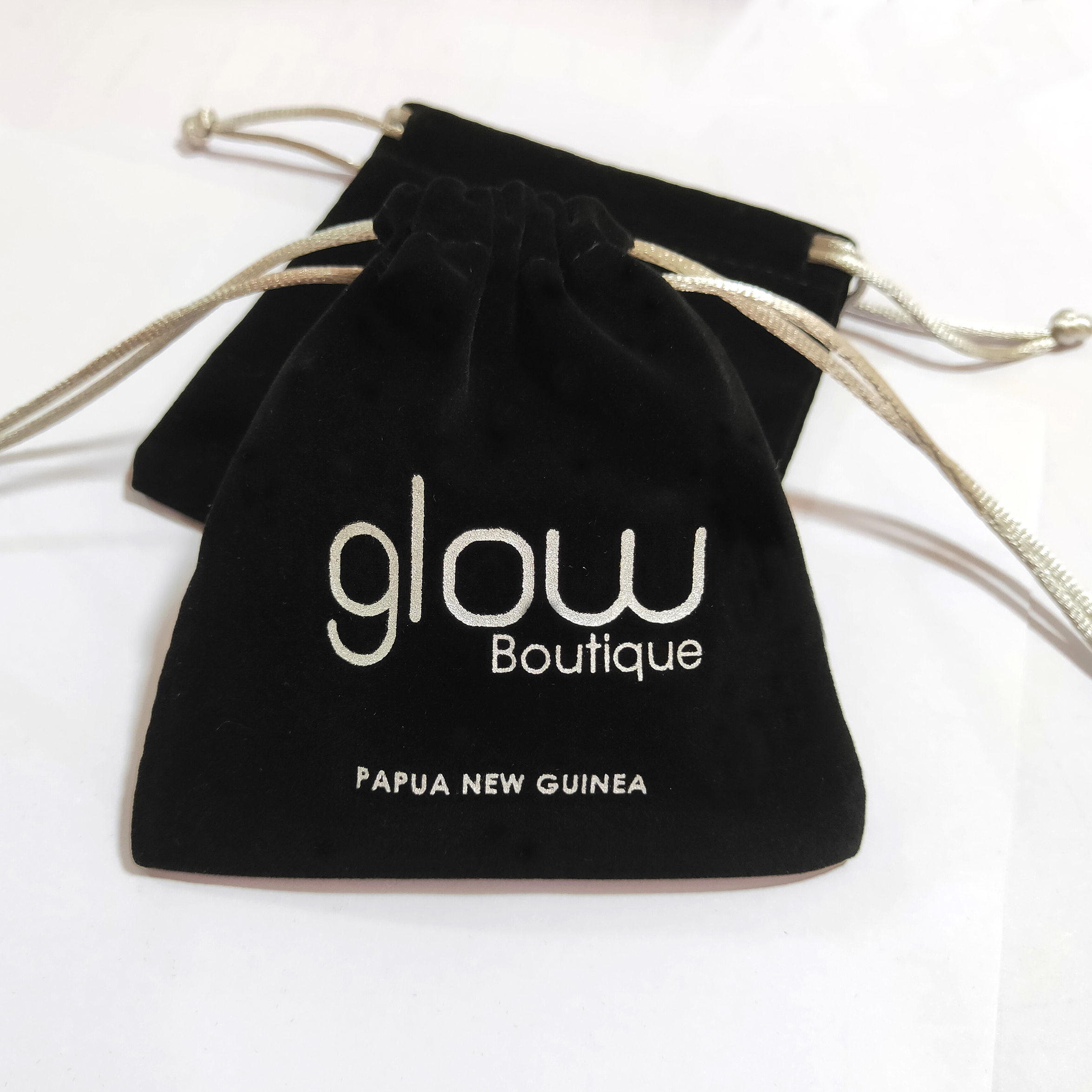 Небольшой бархатный мешочек для упаковки ювелирных изделий на заказ, бархатный мешочек на шнурке для браслетов, ожерелий