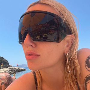 Süper büyük çerçeve yüz maskesi güneş gözlüğü sınır ötesi bağlı fütüristik teknoloji koruyucu güneş gözlüğü Punk güneş gözlüğü baharatlı - Product Image 2