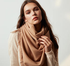 وشاح نسائي سميك بوجهين على الطراز الكوري بلون واحد شال كبير للخريف والشتاء وشاح ثنائي الغرض طويل - Product Image 1