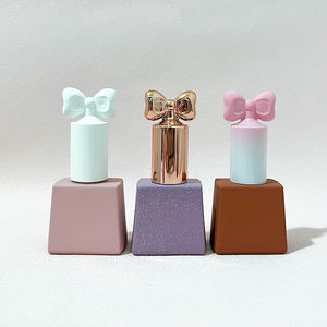 Flacon de vernis à ongles en verre mignon de 12 ml pour enfants, flacon de vernis à ongles avec nœud, vernis à ongles coloré, fabriqué en Chine - Product Image 5