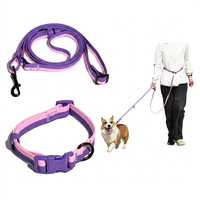 NOVIPET Ensemble laisse et collier pour chien mains libres, étanche en PVC, texture cuir, réglable, durable, bicolore