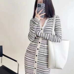 กระเป๋าผู้หญิง 3D สไตล์เรโทร, กระเป๋าผู้หญิงน้ำหนักเบาแบบลำลอง, กระเป๋าสะพายข้างทรงถัง - Product Image 4