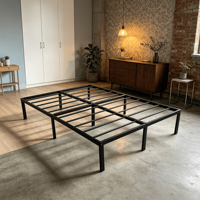 Base de lit rembourrée en fer moderne, vente en gros d'usine, cadre de plateforme à lattes métalliques durable pour chambre à coucher, école, hôtel, taille personnalisée Guji