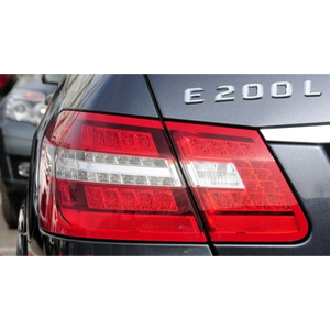 Conjunto de Luces Traseras LED de Alta Calidad OE Nuevo para Benz Clase E W212 2009-2013, Instalación Plug and Play, Actualización de Señal de Freno y Direccional, Luz Clara - Product Image 6