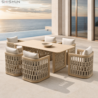 Ensemble table et chaises en teck massif moderne haut de gamme pour villas et salles à manger