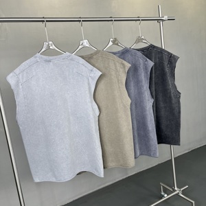 เสื้อกั๊กบาติกผู้ชายขายส่ง แบบไม่มีแขน สกรีนโลโก้ได้ คุณภาพสูง สไตล์สตรีทแวร์ สำหรับฤดูใบไม้ผลิและฤดูร้อน ทรงหลวม สปอร์ต มีรูระบายอากาศ - Product Image 2