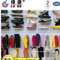20 ans de machine à mousser en polyuréthane Foshan Lvd 60 stations à trois composants avec une qualité assurée Machines de moulage de chaussures à semelle en polyuréthane