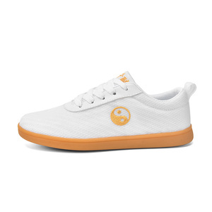 Zapatillas de lona unisex para danza, suela plana de goma, cómodas para Tai Chi, para práctica al aire libre, blancas con diseño Yin Yang - Product Image 5
