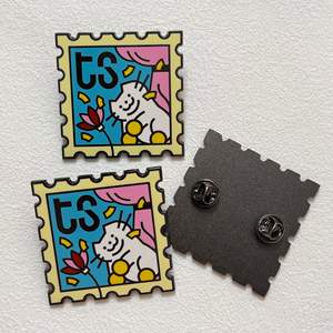 Épinglette en émail AI-MICH, style traditionnel, personnalisée, avec motifs de livres d'anime et de chiens, thé pour plantes et fleurs, et finition plaquée antique - Product Image 5