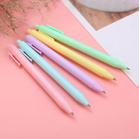 Stylo à bille en plastique multicolores pour étudiants, fournitures scolaires et de bureau, logo personnalisé, vente en gros, pas cher, X729