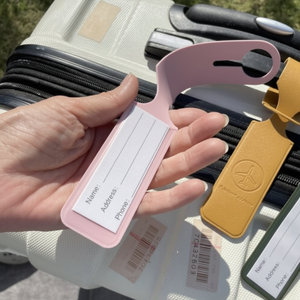 Etichetta con nome lungo in pelle sintetica per Tour di gruppo per il viaggio da giardino Seowon del vettore d'oltremare - Product Image 1