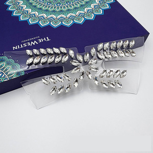 Clip <span class=keywords><strong>Decorative</strong></span> Multi-Elemento in TPU per Scarpe da Donna, Sandali da Lavoro e Ciabatte con Strass e Applicazioni Brillanti - Product Image 5