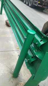 Ad alta velocità W-a forma di doppia onda trave parapetto in metallo ispessito barriera di traffico per autostrada e strade collinari - Product Image 5