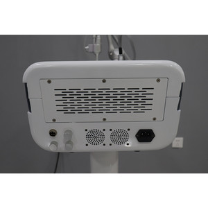 เครื่องเลเซอร์ CO2 แบบพกพา ความเข้มข้นสูง 10600 นาโนเมตร คิวสวิตช์ 60 วัตต์ ระบบทำความเย็นแบบหลายโหมด น้ำ/อากาศ สำหรับความงาม - Product Image 6