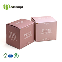 Boîte d'emballage en papier rose de luxe avec logo personnalisé, pelliculage mat et doublure en éponge pour tampons en coton biologique, serviettes hygiéniques et produits de beauté