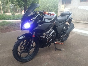 Motocicleta de Gasolina de Segunda Mano Big S de 200cc, Motor Usado de 200 Pulgadas Cúbicas que Ofrece un Rendimiento Potente para Paseos Emocionantes - Product Image 5