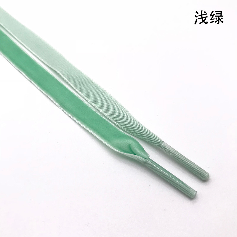 Nouveau vert clair