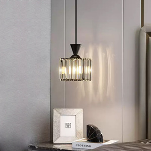 โคมไฟคริสตัลแบบมินิมอลทันสมัย แก้วสีดำ ไฟ LED สำหรับตกแต่งภายในห้องนอน ทางเข้าบ้าน โรงแรม และเกสต์เฮาส์ - Product Image 2