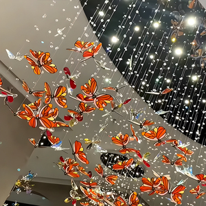 Lustre en verre artistique haut de gamme sur mesure pour plafonds ultra hauts, style <span class=keywords><strong>Tiffany</strong></span>, feuille d'érable, papillon, suspendu pour restaurants et hôtels - Product Image 2