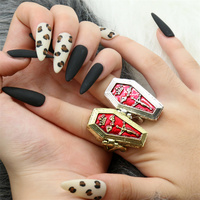 Bague rétro tendance, bijoux punk, croix cercueil rouge, anneaux ouvrables