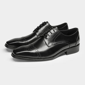 Nouvelles Chaussures Derby Homme en Cuir Façon Habillée Imperméables à Enfiler Bout Rond pour Bureau et Mariage, Faites à la Main, Collection 2026 - Product Image 1