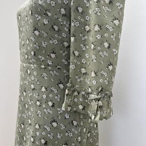 2025 फ्रेंच शैली के कपड़े निर्माता कस्टम गर्दन छोटी पफ आस्तीन मिनी डेज़ी रूफले पोशाक महिलाओं के लिए - Product Image 3