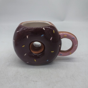 Personnalité créative dessin animé beignet tasse en céramique conception de fille mignonne pour le petit déjeuner de l'<span class=keywords><strong>enfant</strong></span> tasses à lait en porcelaine utilisation de voyage - Product Image 3