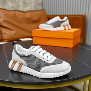 Baskets décontractées de luxe minimalistes pour hommes, confortables et souples toute la journée, en daim premium, avec amorti et maintien de la forme - Product Image 2