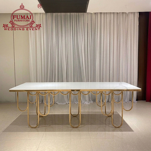Mesa de banquete moderna para hotel FUMAI FURNITURE con patas metálicas doradas en forma de U y tablero de MDF, diseño contemporáneo - Product Image 1