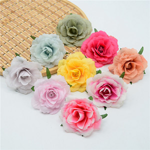 Fleur artificielle en soie Dongchen Crafts, rose de 7 cm avec feuilles, pour décoration de mariage, accessoires de photographie, décoration intérieure - Product Image 1