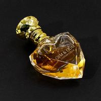 Brume Corporelle aux Huiles Essentielles de Haute Qualité Format Voyage Parfum Floral Arabe en Gros pour Femme Lot en Vrac avec Emballage Fournisseur