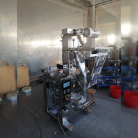 Petite machine de remplissage verticale de jus Machine de remplissage de jus de fruits Machine de conditionnement de débit liquide pour tomate Détergent liquide Miel Partie Machine d'emballage