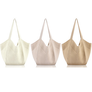 Sac à bandoulière pour femme en tricot ajouré grande capacité, style décontracté et charmant, idéal pour les vacances à la plage - Grande Vente - Product Image 5