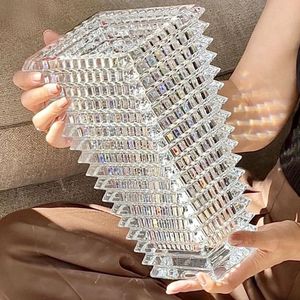 แจกันคริสตัลซีเปปไทด์สำหรับจัดดอกไม้ 10x10x25 ซม. พร้อมเครื่องประดับตกแต่งดอกลิลลี่สำหรับห้องนั่งเล่น - Product Image 2