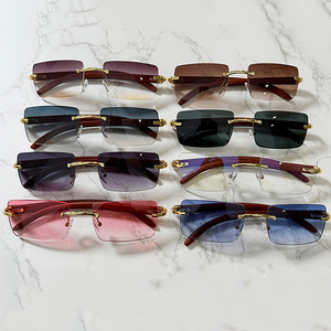 <span class=keywords><strong>Gafas</strong></span> <span class=keywords><strong>de</strong></span> <span class=keywords><strong>Sol</strong></span> Cuadradas <span class=keywords><strong>de</strong></span> Lujo para Hombre, Estilo Vintage, Lentes Moradas Espejo Verdes, Categoría 3, Negras, con Logotipo Personalizado, para Mujer, 2026 - Product Image 4