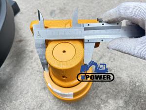 ลูกกลิ้งสำหรับขนส่งแบบลูกกลิ้งบน203-30-53001 203.30.53001 2033053001สำหรับ PC60-6 PC60-3 PC75-1 PC80 PC90 PC128 PC120-3 PC100-3 - Product Image 4