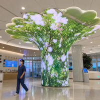 Module LED flexible personnalisé P4 avec résolution 8K et étanchéité IP65 pour murs ondulés intérieurs et écrans publicitaires créatifs