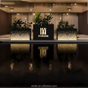 146 <span class=keywords><strong>Vasi</strong></span> per Fiori in Acciaio Inox su Misura con LED, Fioriere Decorative per Centri Commerciali e Aeroporti - Product Image 5