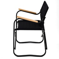 Chaise de Réalisateur Pliante Robuste en Acier avec Accents en Bois, Siège d'Extérieur Compact et Portable pour le Camping