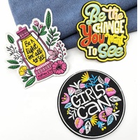 Écussons en tissu personnalisés pour le bricolage Broderie de fleurs en fer Brodé à la main Badges appliqués Vêtements Sacs avec logo personnalisé