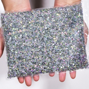 Prix d'usine OLeeya, 14400 pièces de cristaux thermocollants de qualité supérieure, vente en gros de strass, strass DIY pour vêtements - Product Image 5