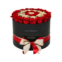 Coffret Cadeau Naissance : 36 Roses Éternelles Stabilisées Longue Durée, Grandes Roses Rondes en Boîte, Fleurs Préservées Enchantées et Immortelles