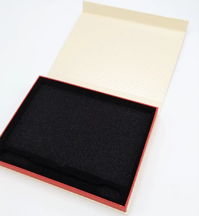 Hochwertige mattschwarze Tablet-PC-Verpackungsbox kundenspezifisches Logo starre Struktur leere Papierverpackung für Computer Laptop Notizbuch