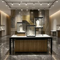 Comptoir de présentation combiné pour bijouterie de luxe, vitrine en verre sur pied, boîte cube pour colliers et bijoux en diamant, boutique de joaillerie