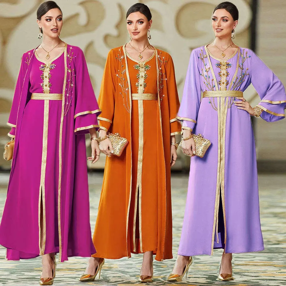 Muslim 2 pieces luxe diamond abayas set custom elegance modest rhinestone abaya with white satin inner slips