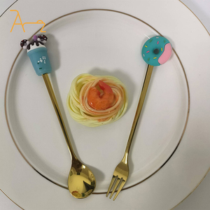 Juego <span class=keywords><strong>de</strong></span> Cuchara y Tenedor para Postre Navideño, Cuchara <span class=keywords><strong>de</strong></span> Muñeca Adorable, Tenedor <span class=keywords><strong>de</strong></span> Frutas y Pasteles <span class=keywords><strong>de</strong></span> Dibujos Animados, Juego <span class=keywords><strong>de</strong></span> Cuchara <span class=keywords><strong>de</strong></span> Café en Caja - Product Image 3